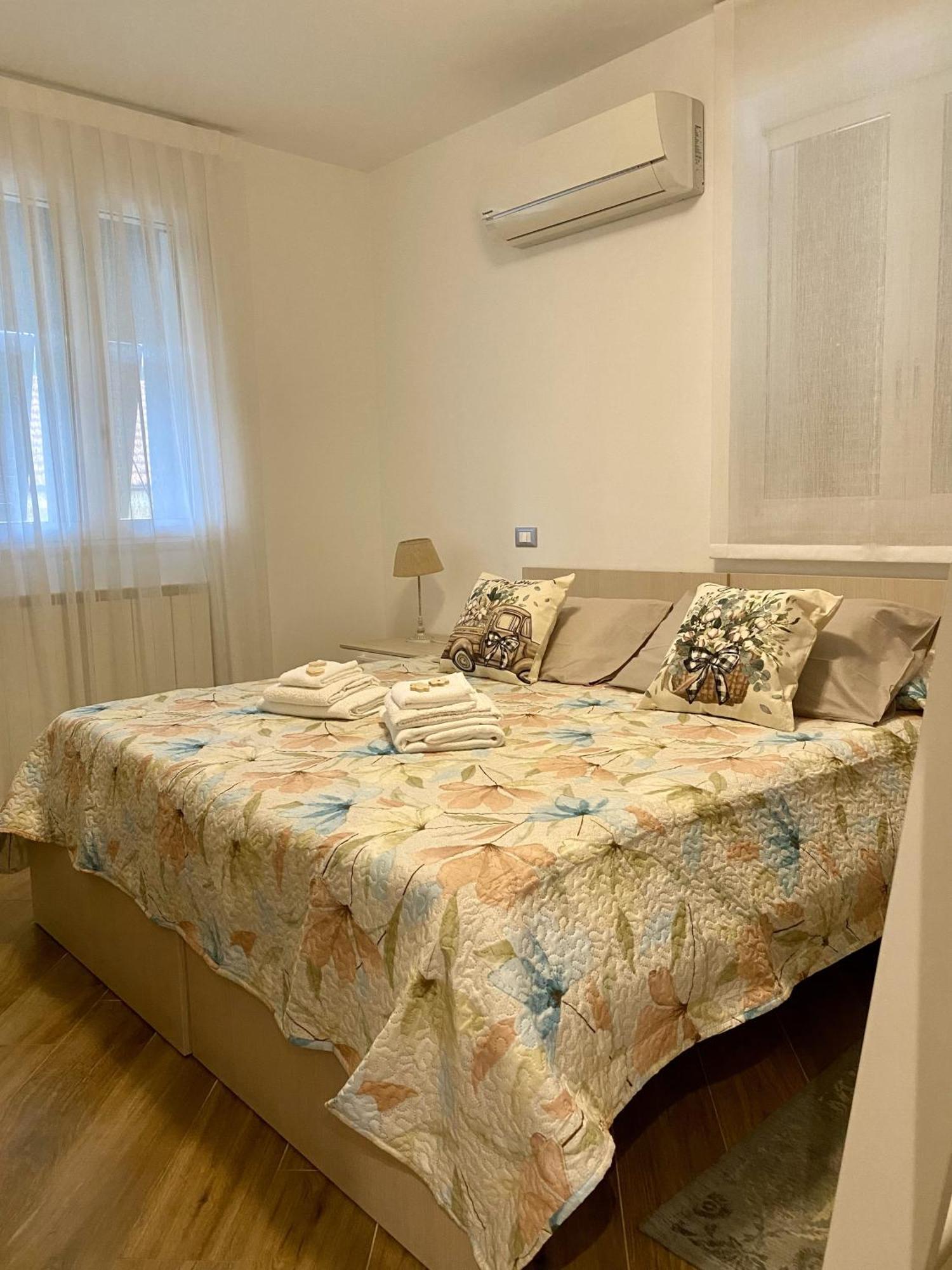 Holiday Rooms La Campagnetta Alassio Esterno foto