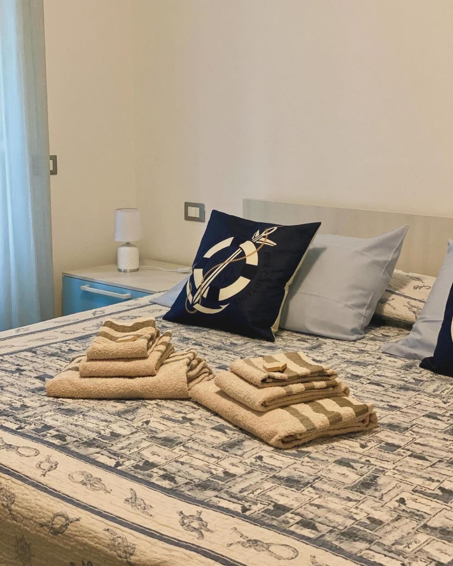 Holiday Rooms La Campagnetta Alassio Esterno foto