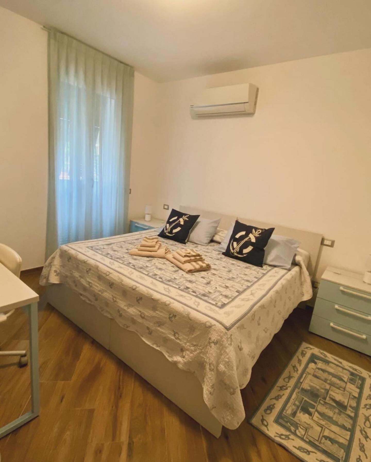Holiday Rooms La Campagnetta Alassio Esterno foto